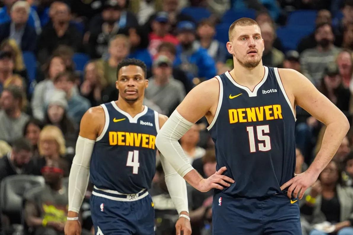 熊猫直播APP-罗马全取三分，继续追赶卫冕热度的简单介绍