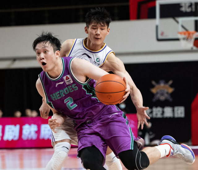 熊猫体育下载-河南队实力碾压，轻松取胜领跑积分榜