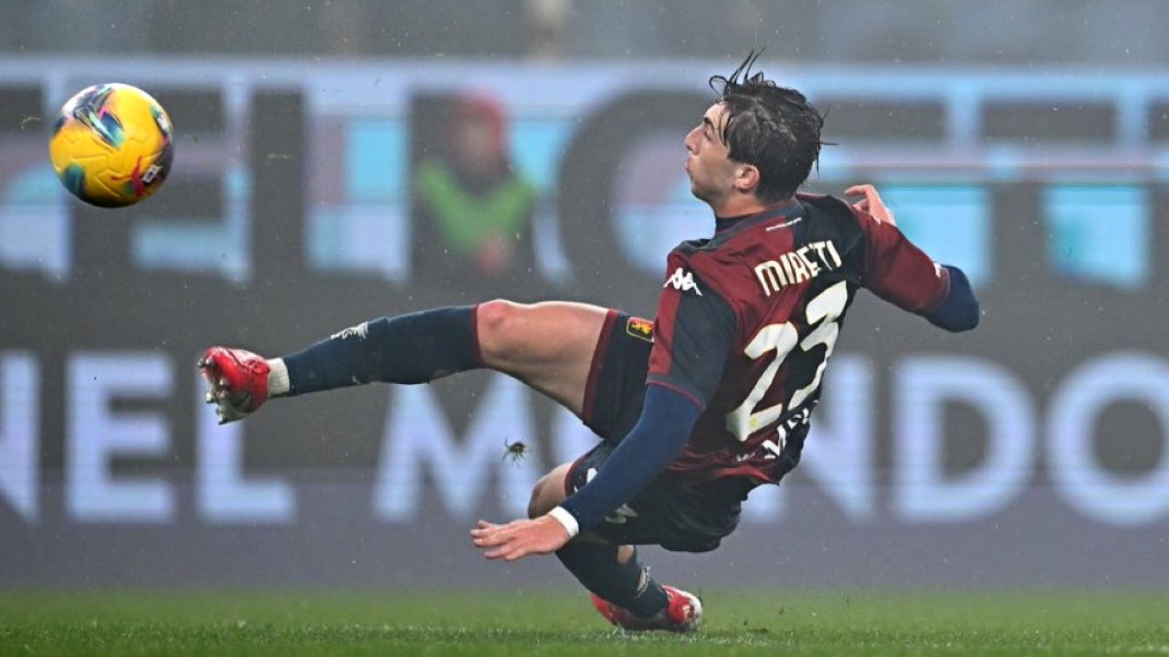 包含热那亚客场击败萨索洛,取得关键三分的词条 包含热那亚客场击败萨索洛,取得关键三分的词条