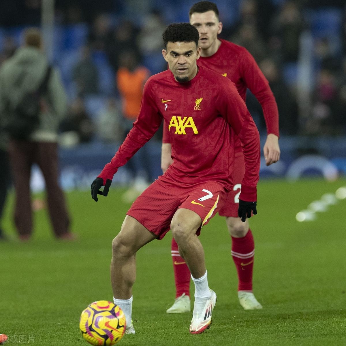 狼队客场失利,欧战席位悬了! 狼队客场失利,欧战席位悬了!