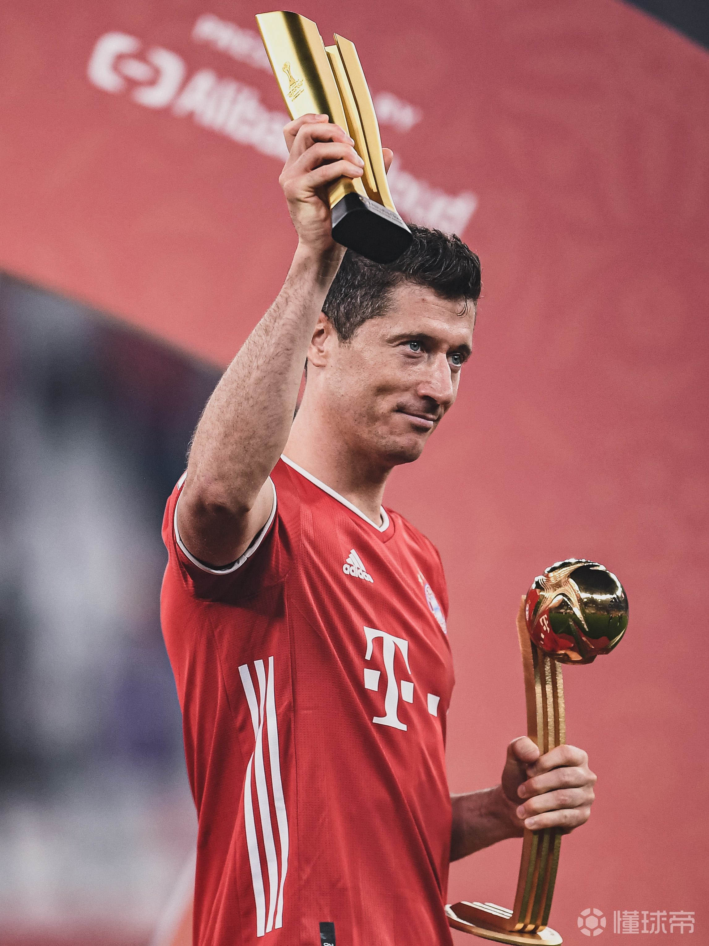 熊猫体育平台-拜仁慕尼黑攻击强劲，半决赛不可小觑