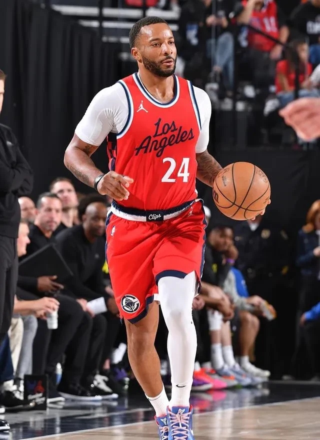 Panda Sports-快船大胜骑士，乔治和莱纳德双双砍下20+