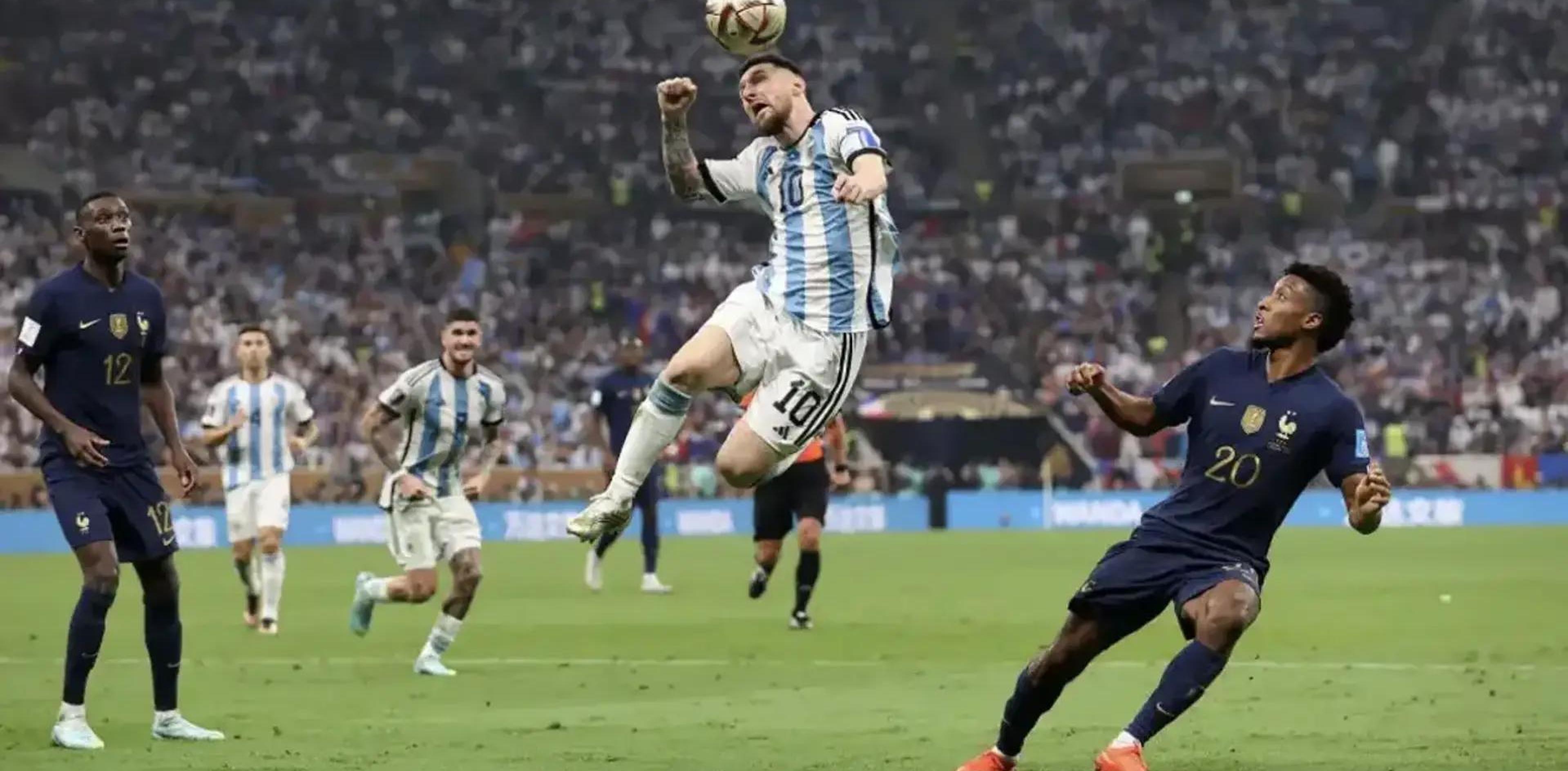 历史性一战,足球传奇再次上演 历史性一战,足球传奇再次上演