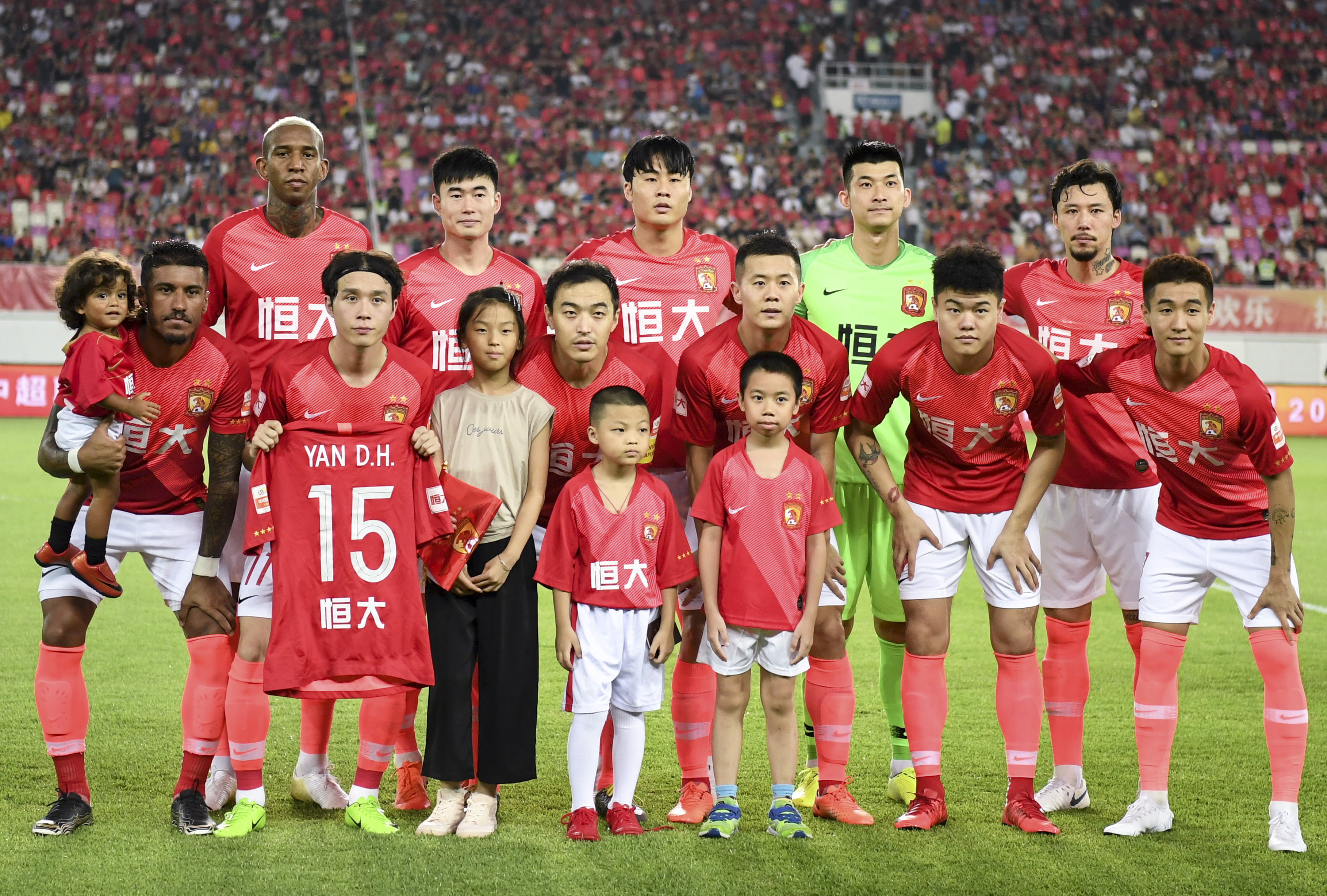 广州恒大客场大胜重庆斯威,雄心勃勃冲冠的简单介绍 广州恒大客场大胜重庆斯威,雄心勃勃冲冠的简单介绍