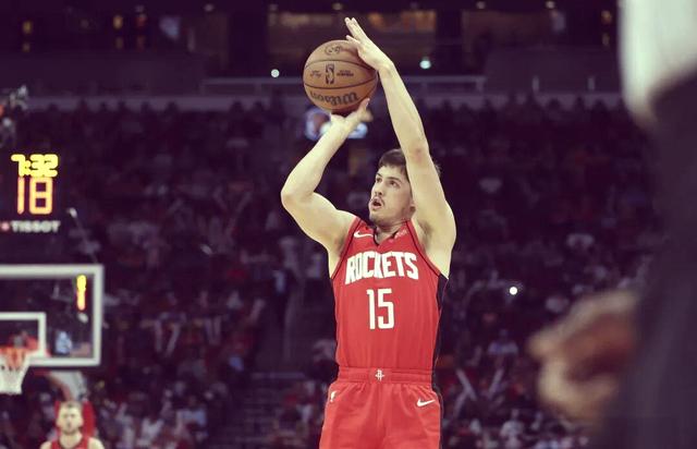 关于火箭主帅因伤离场,球队面临挑战的信息 关于火箭主帅因伤离场,球队面临挑战的信息