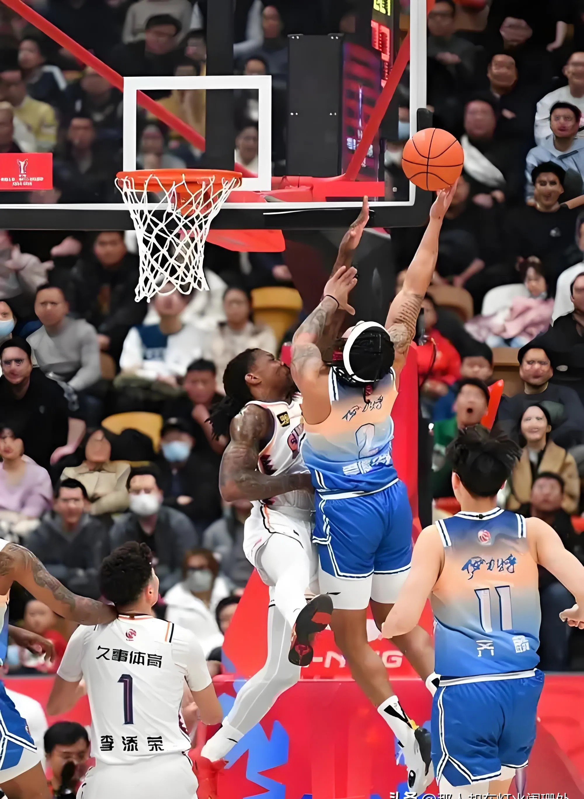 上海男篮在新疆失利,无法打破对手防守的简单介绍 上海男篮在新疆失利,无法打破对手防守的简单介绍