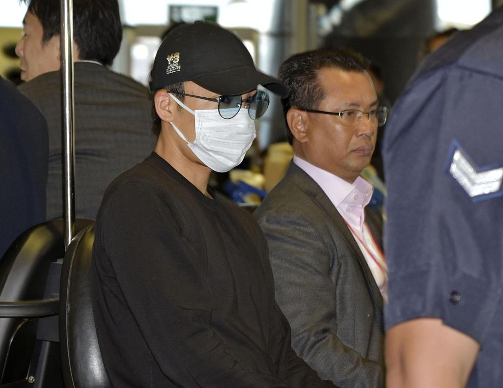 法国羽毛球队险胜英格兰羽毛球队，桃田贤斗制霸全场的简单介绍