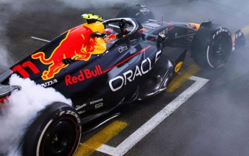 关于红牛二队逆转索伯车队，皮亚斯特里点燃赛场的信息